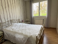Detached 4 Bedroom Bungalow with Garage and Beautiful Garden On Over 1 Acre