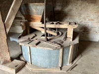 Verteuil-Sur-Charente. Ancien Moulin à Grain dans un Cadre Idyllique