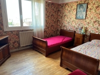 5-Bedroom House with Garden in the Centre of Ruffec
