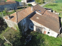 3 Bedroom Stone House and Barn in a Quiet Hamlet