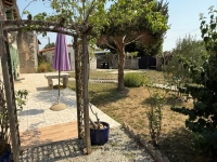 Charming 2 Bedroom Stone House in the Peaceful Commune of Chaunay