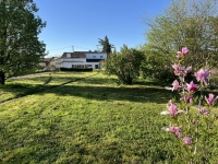 5-Bedroom Family House with Large Enclosed Garden