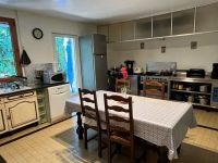 Très Belle Propriété Chambres D'Hôtes avec 10 Chambres, Dépendances et Piscine