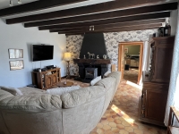 Maison de 4 Chambres dans un Petit Village de Compagne