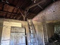Country House with Outbuildings 5 Minutes from Civray