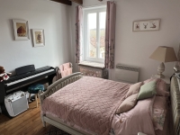 Maison de 4 Chambres dans un Petit Village de Compagne