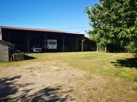 Country House with Outbuildings 5 Minutes from Civray