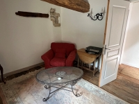 15th Century Village House in Verteuil-Sur-Charente With Beautiful View of the Castle