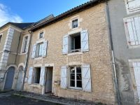 Verteuil-Sur-Charente : Two Independent Properties With Views Of The Chateau