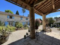 Magnifique Propriété avec son Jardin digne des plus Grands Paysagistes