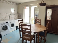 Joli Pavillon avec Sous-Sol à Civray
