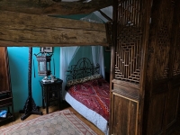 Petite Maison Pittoresque de Compagne avec Dépendances et Terrain