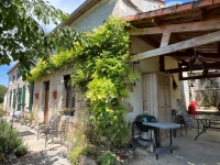 Fabulous 3 Bedroom Character Property With Gorgeous Gardens Leading Towards The River