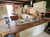 Gorgeous Farmhouse With Beautiful Living Space And Walled Garden
