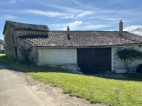 Beautiful 3 Bedroom / 3 Bathroom Character Cottage Close To Verteuil And Aunac