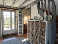 Charming 5 Bedroom Stone House with Modern Comforts and Rustic Elegance