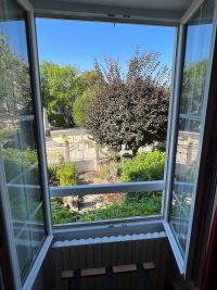 Très Belle Maison Ancienne de 5 Chambres avec Bel Extérieur et Maison à Rénover