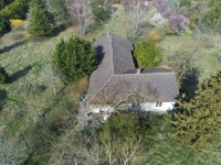 Stone Built  5-Bedroom Country House On One Level with a Large Enclosed Park. Ideal For Horses