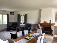 Beautiful Bungalow With A Basement and Views, Near Commerce