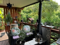 Nanteuil-en-Vallée. Beautiful 2-Bedroom Bungalow with Landscaped Garden and Plunge Pool