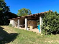 Beautiful 10 Bedroom Property In Verteuil. Outbuildings and Pool.