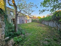 3 Bedroom Stone House and Barn in a Quiet Hamlet