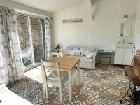 A Beautifully Bright And Spacious Country Property With Outbuildings on Over 4 Acres