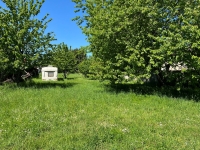 Charmante Maison de Village de 2 Chambres avec Projet de Rénovation et Terrain Spacieux