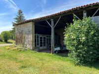 Maison Ancienne avec 2 Logements Indépendants et Piscine