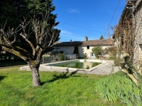 Large 18th Century House with 7 Bedrooms and Swimming Pool, Near Brux And Used For Airbnb
