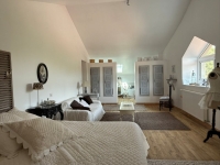 Charmante Maison en Pierre Rénovée dans un Cadre Champêtre et Paisible