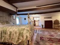 17th Century Unique "Relais De Poste" Offering 4 Bedrooms And Heaps Of Character