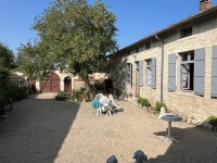 Charmante Maison Ancienne Avec Jardin Clos Et Dépendances