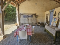 Superbe Maison de Caractère avec 2 Chambres Entre Champagne Mouton et Saint-Laurent-de-Céris