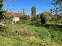 Grand Maison Avec 4 Chambres Et Dépendances A Côté de Ruffec