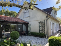 Spacious Detached Village House with Garden and 6 Bedrooms – Between Ruffec and Civray