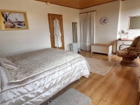 Beautiful Village House, Lovely Exterior And GîtePotential