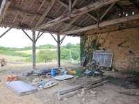 Petite Maison Pittoresque de Compagne avec Dépendances et Terrain