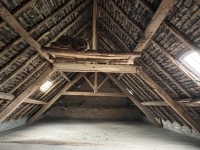 Verteuil-Sur-Charente. Ancien Moulin à Grain dans un Cadre Idyllique
