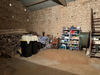 Charmante Maison en Pierre Rénovée dans un Cadre Champêtre et Paisible
