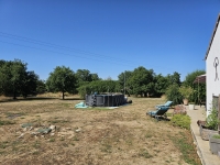 Lovely Bungalow on a Large Plot of Land with No Overlooking Neighbours