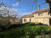 Town House with Garden, Garage & Outbuildings
