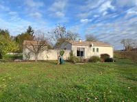 Verteuil-Sur-Charente. Joli Pavillon avec Garage et Jardin