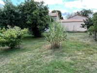 Maison en Pierre 4 Chambres avec Beau jardin et Grande Dépendance