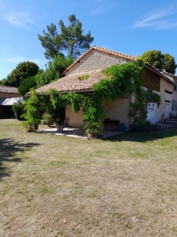 Beautifully Renovated Detached 4 Bedroomed Property