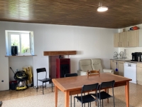 Jolie Maison en Pierre, proche de Ruffec
