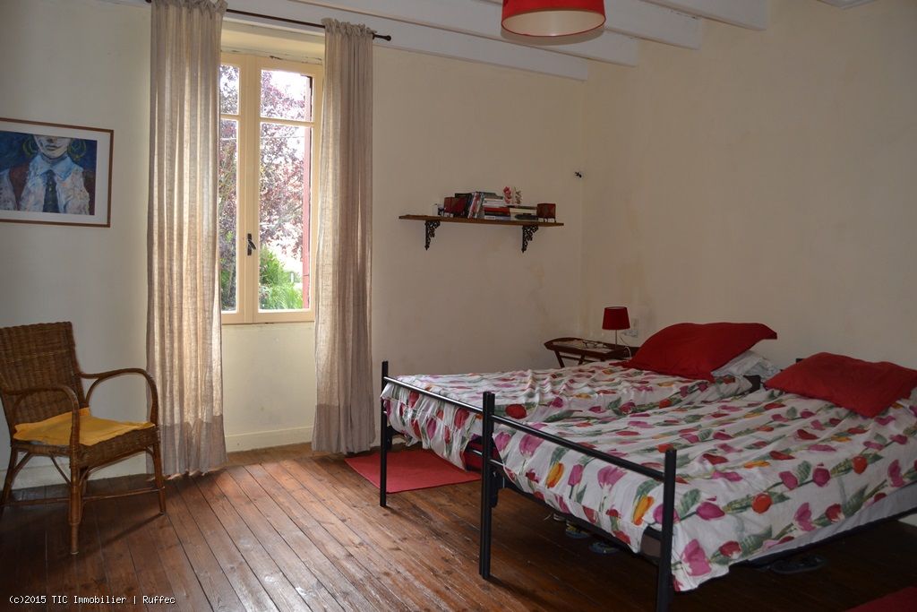 3 Bedroom Fermette With Barn And Gardens Between Ruffec And Villefagnan
