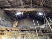 Longère avec grange attenante et nombreuses dépendances