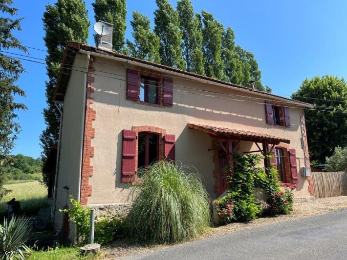 Beautiful House in a Quiet Area