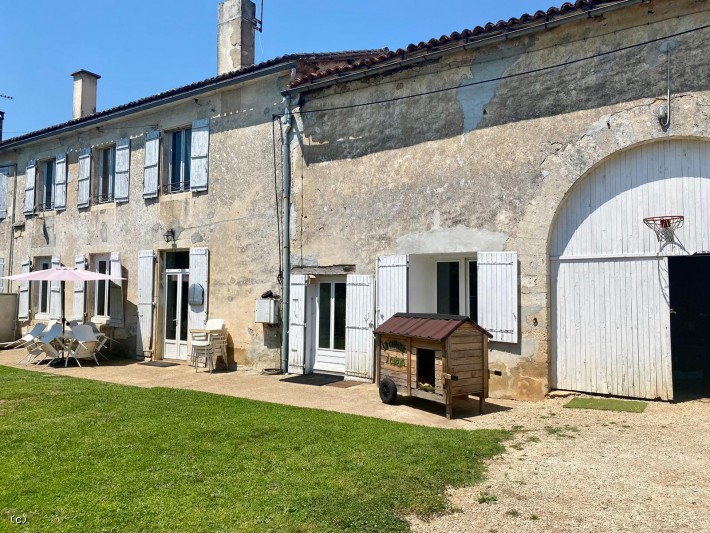 Beautiful Old House With Outbuildings And Walled Garden